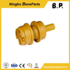 Piezas del tren de rodaje de la excavadora Rodillo superior simple doble Dh55 Rodillo portador Rodillo superior Guía hacia abajo Rodillo inferior Brida Grúa sobre orugas