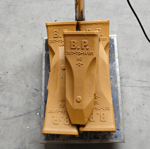 207-70-14151RC PC300RC Rock Chisel Tooth Komatsu PC300/PC360 Corona de punta de dientes